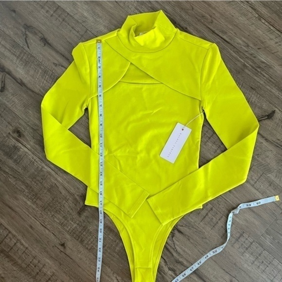 NWT Rachel Parcell Cutout Bodysuit - Picture 5 of 6